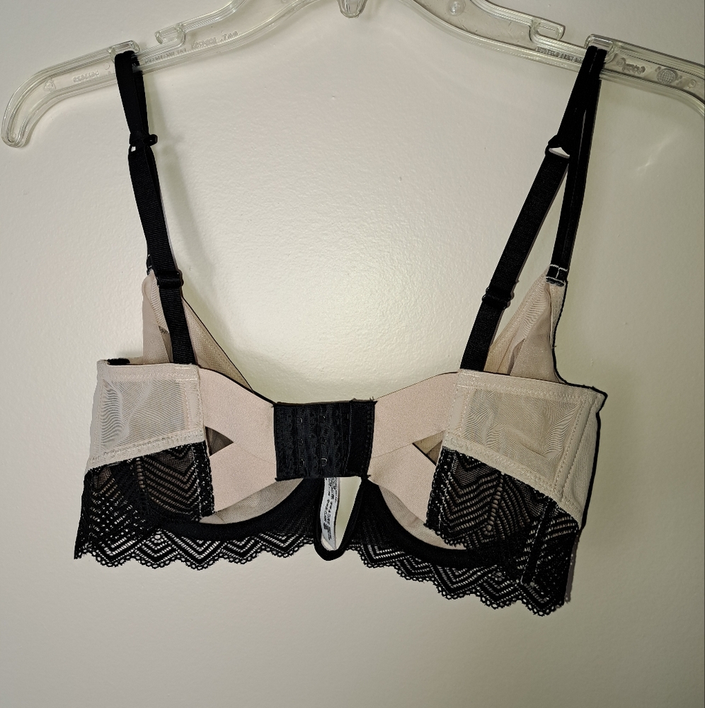 INTIMATELY FREE PEOPLE Underwire Bra Size 32DD ~ Black Lace And Nude Mesh - Picture 5 of 15